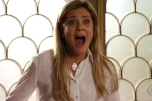 CARMINHA - NOVELA AVENIDA BRASIL