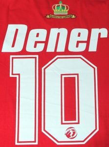 HOMENAGEM DA LUSA A DENER