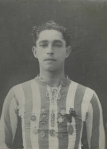 Juvenal de Campos Filho eAUTOR
do primeiro gol brasileiro no exterior