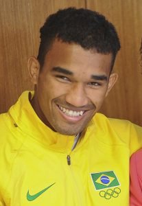 ESQUIVA FALCÃO