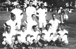 PRIMEIRO JOGO DA SELEÇÃO BRASILEIRA 
