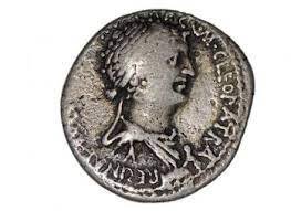 moeda de Cleópatra, datada de 32 a.C.