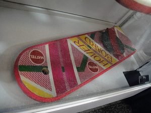 SKATE VOADOR DE “De Volta para o Futuro II”