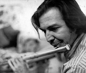 TOM JOBIM