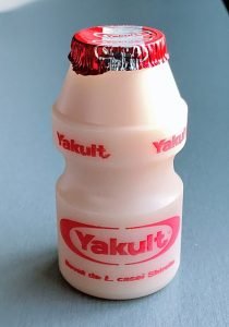 YAKULT