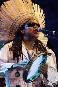 CARLINHOS BROWN