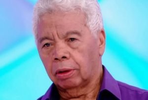 RO QUE DO SÍLVIO SANTOS